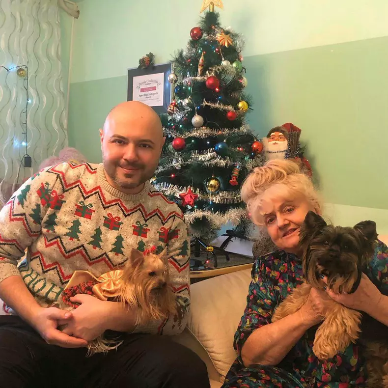 Mama-lui-Mihai-Mitoșeru-s-a-operat-2-1024x1024-1