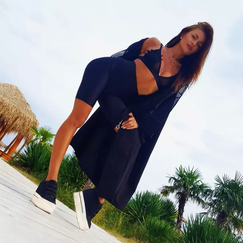 elena-marin-2-1024x1024-2