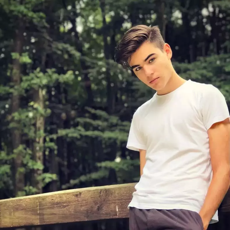 Radu-S_tefan-Ba_nica_-1-1024x1024