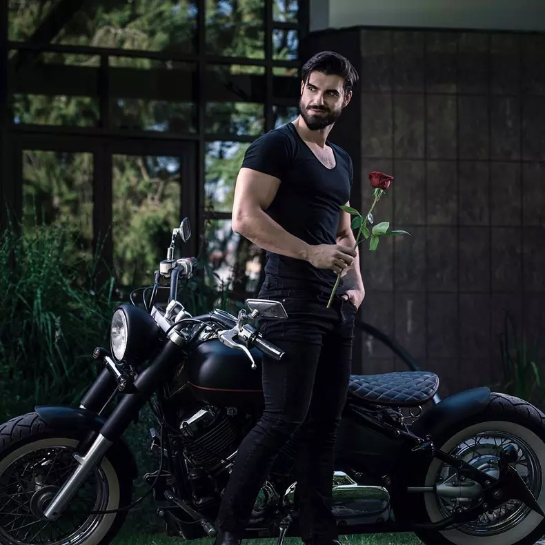 cine-este-andi-constantin-5