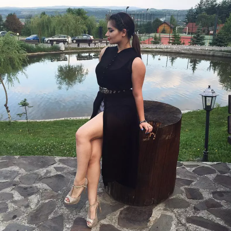 fiica-adrianei-trandafir-9