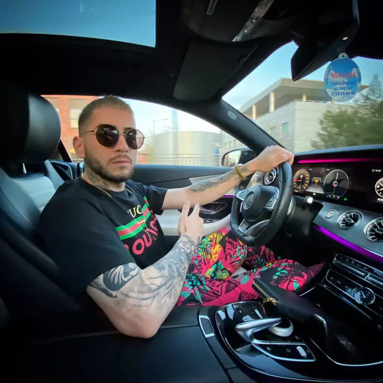 171619301_916879772409909_3980437748543401_n