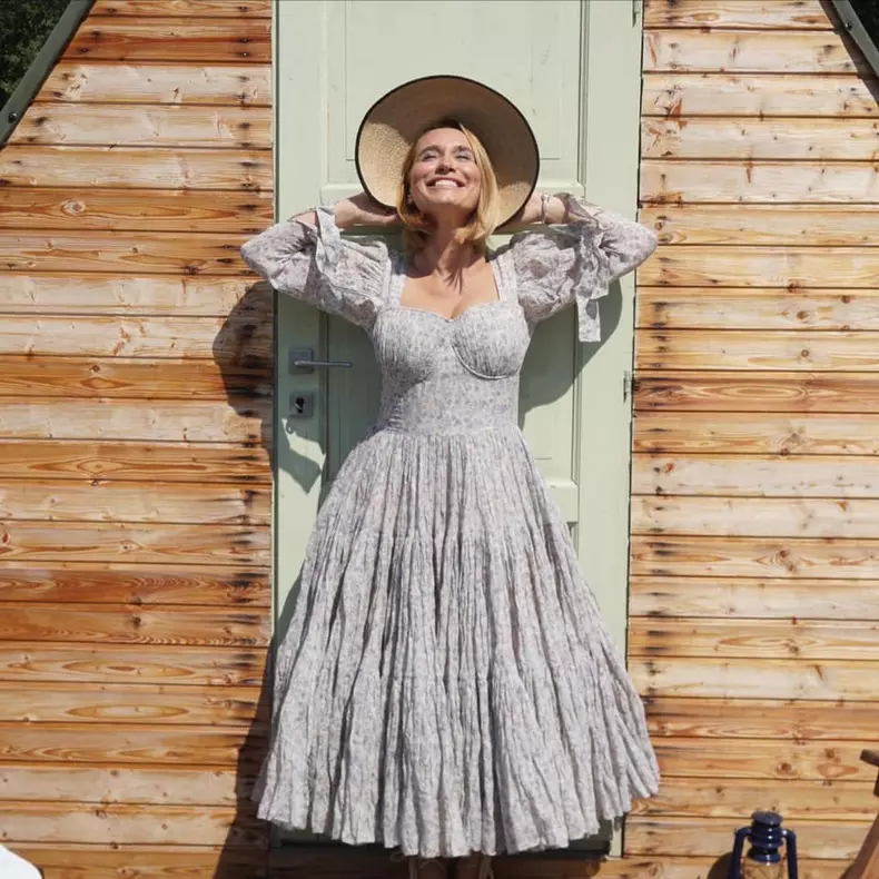 cum-arata-andreea-esca-acum-30-de-ani-7