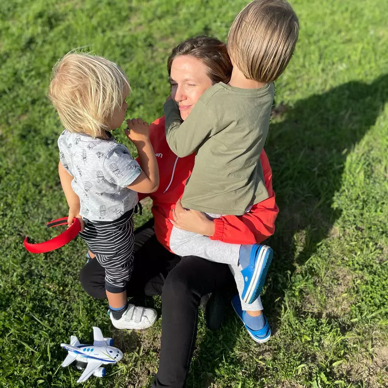 Adela-Popescu-sarcina-1