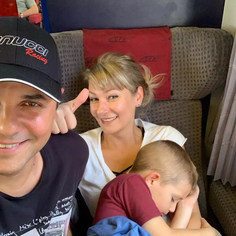 Cove-lipseste-de-la-Vorbeste-lumea-5