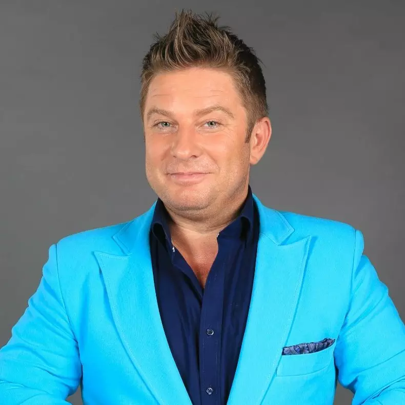 Pavel-Bartos-prezinta-Masked-Singer