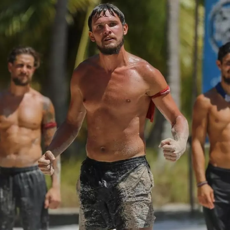 adevarul-despre-scandalul-dintre-stefan-si-zanni-de-la-survivor-1