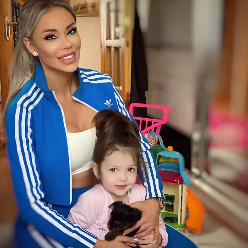 bianca-dragusanu-a-avut-mari-probleme-cu-sofia-ce-a-patit-micuta-9