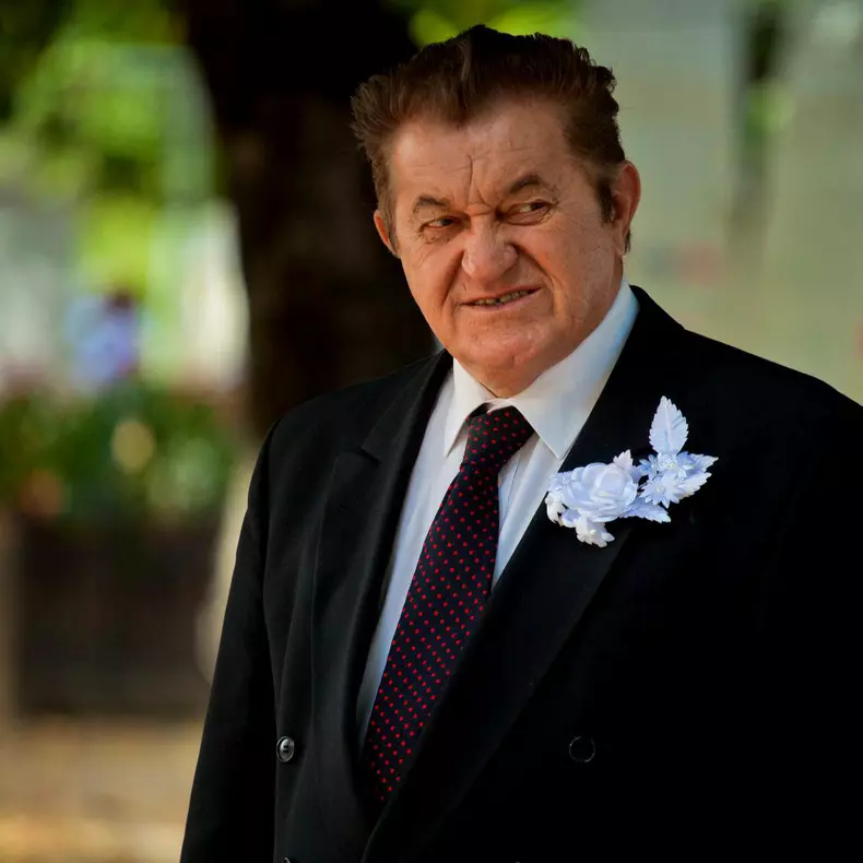 despre-oameni-si-melci-726099l-1024x1024