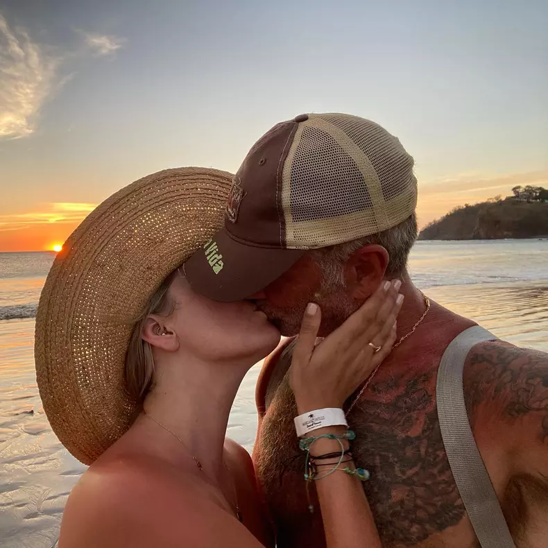 Lorenzo-Lamas-se-insoara-1