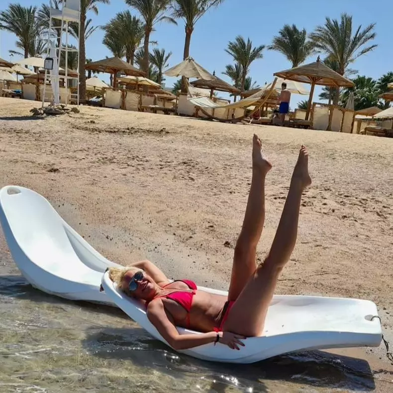 vica-blochina-tradata-de-cea-mai-buna-prietena-8