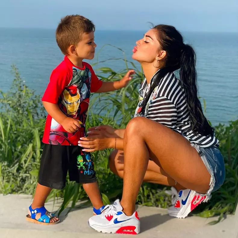 209578796_776720549661365_5073523695408999320_n