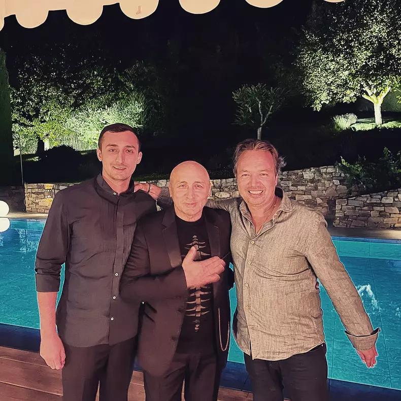 229055051_4222003814522881_2007162513197470981_n