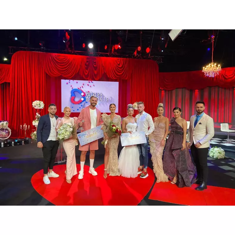 241551627_922335951996510_9050216377129356837_n