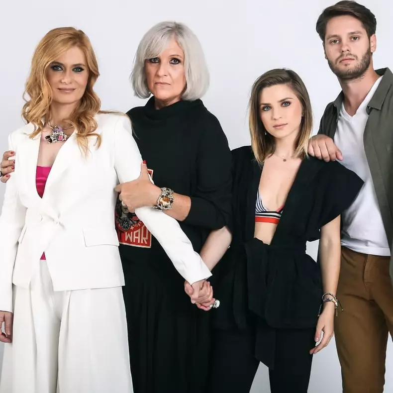 242486265_10158449112026009_4211035922830428276_n