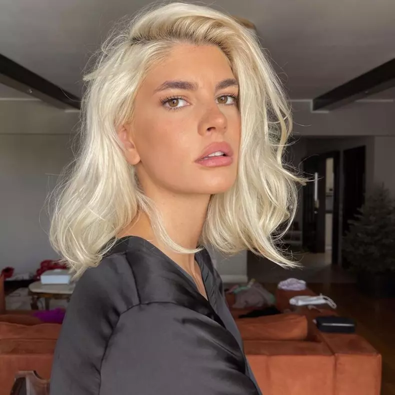 laura_giurcanu_40925100