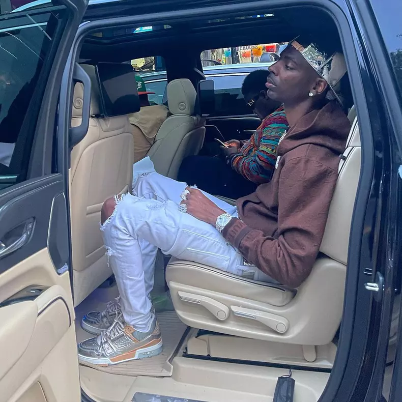 251235971_673473580258384_8342643929409717514_n