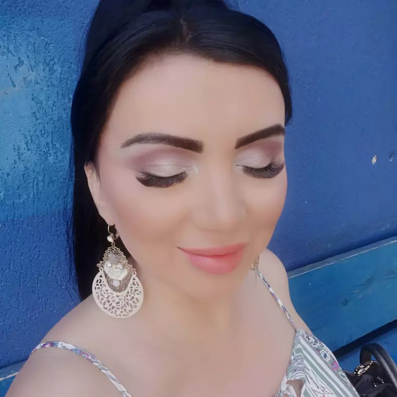 adriana-bahmuteanu-3