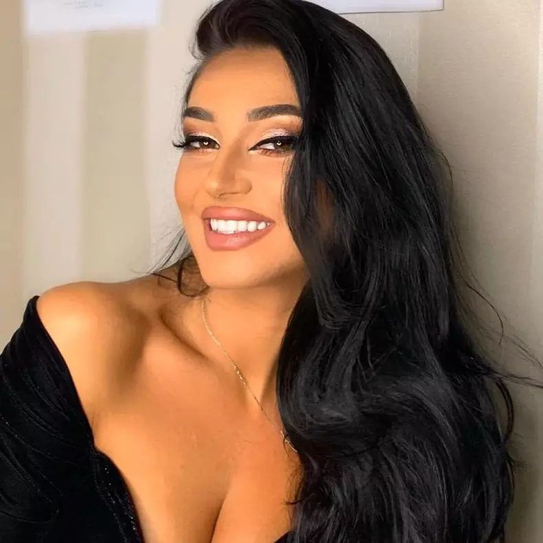 artista Elena Ionescu