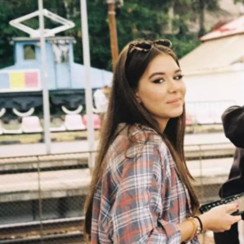 240219614_876023506652395_938211828926237648_n