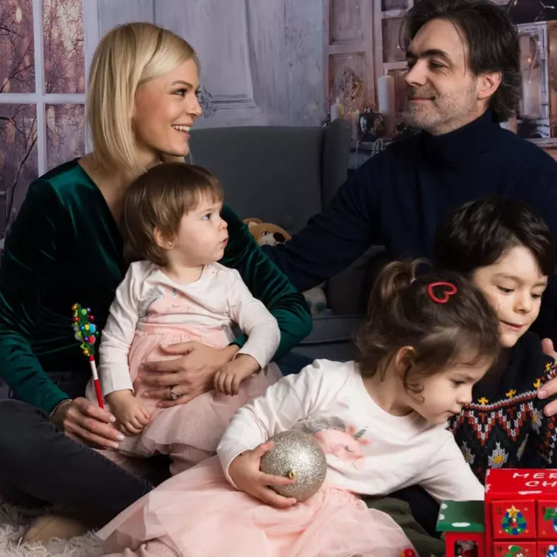 Lavinia-Petrea-Romulus-Varga-si-copiii-lor