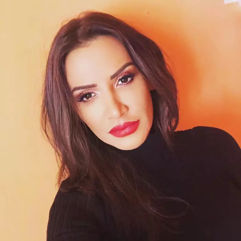 Mara banica probleme cu fiica sa