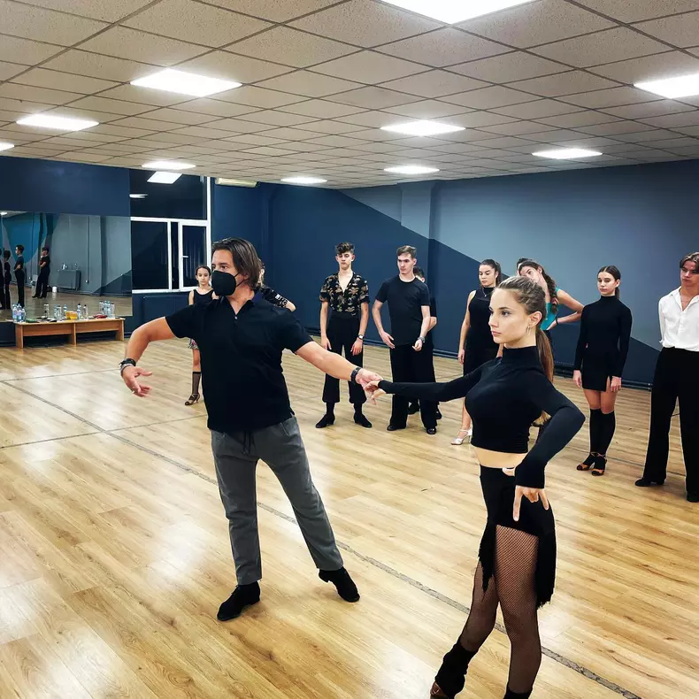 mihai-petre-scoala-de-dans-7