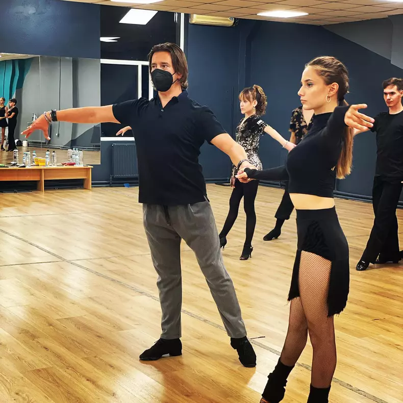 mihai-petre-scoala-de-dans-9