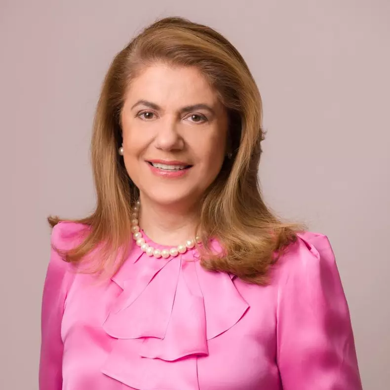 Mihaela-Geoana-familie4