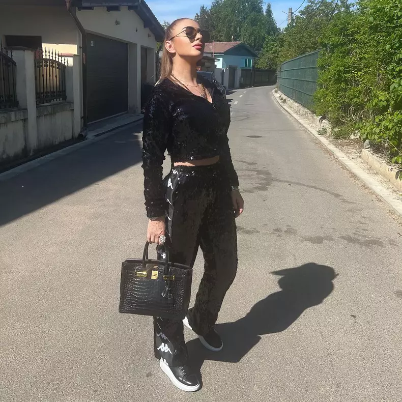 279838610_106321692024021_611527257102290934_n