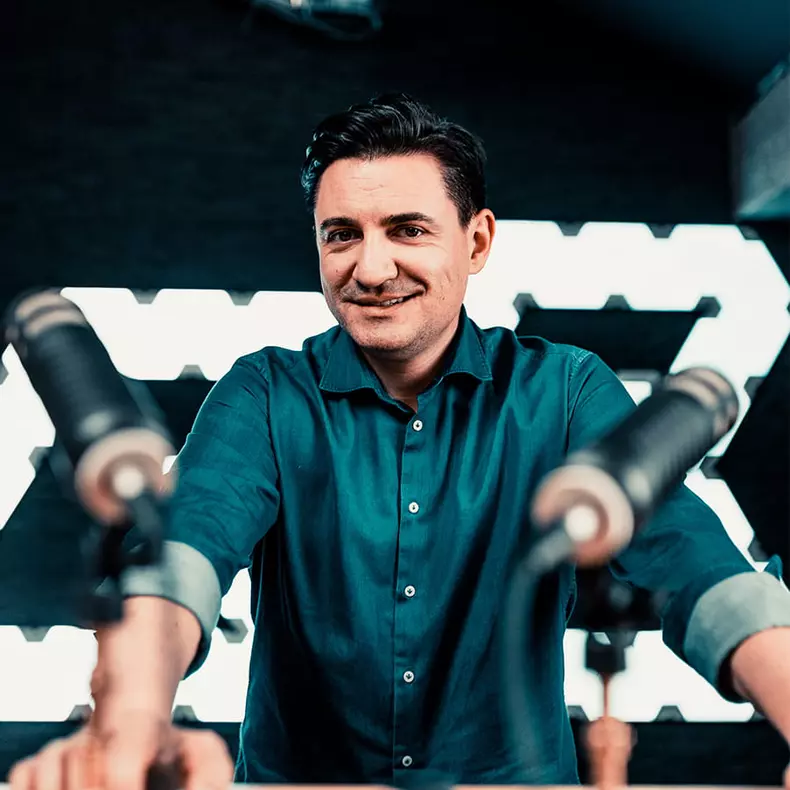 George Buhnici fost jurnalist