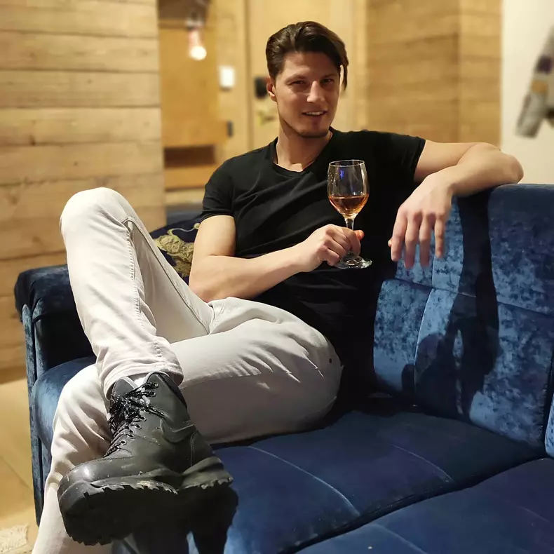 cine-este-nick-casciaro-11