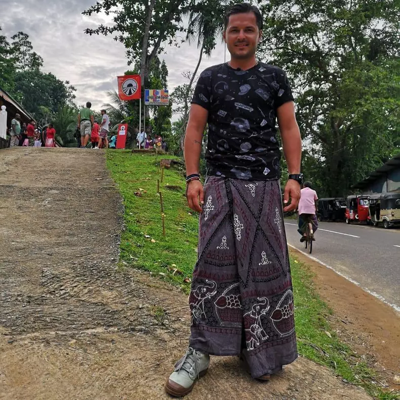 liviu-varciu-factura-10