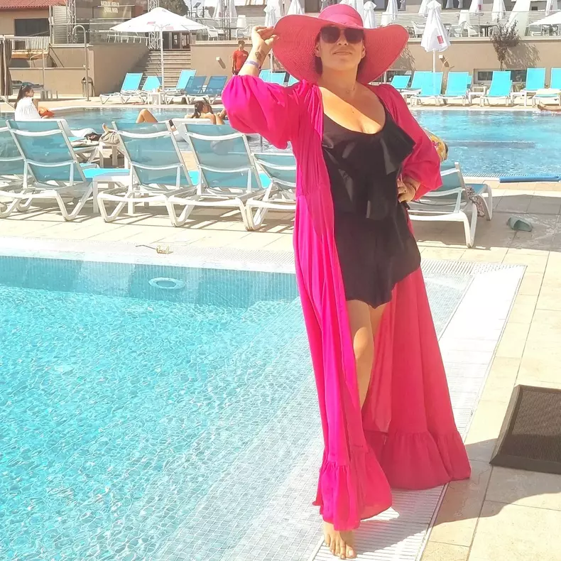 oana-roman-in-costum-de-baie-3