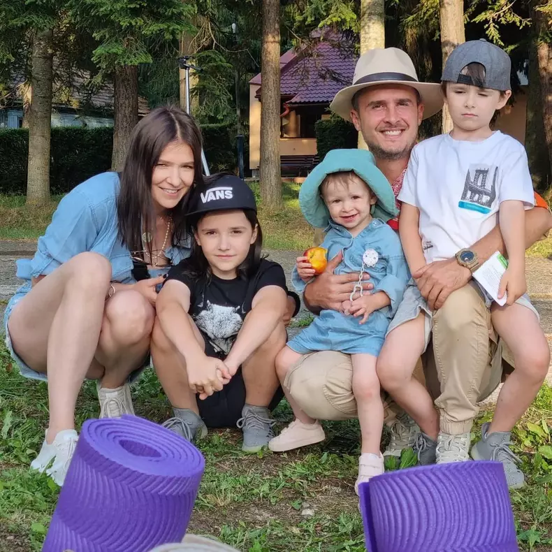 serban-copot-si-familia-15