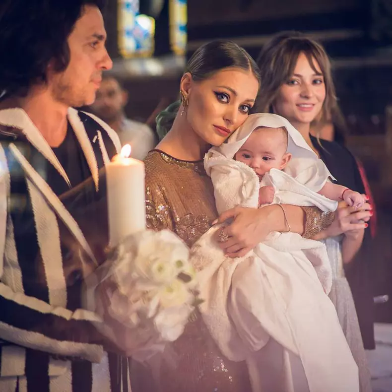 34063339_374186002987793_3530853439644893184_n