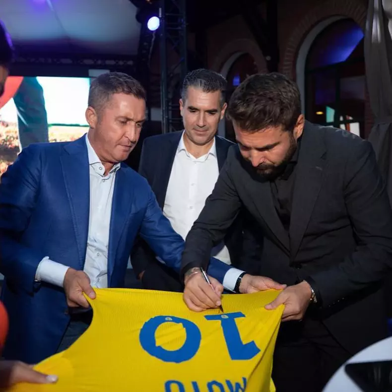 adrian-mutu-autograf-alta