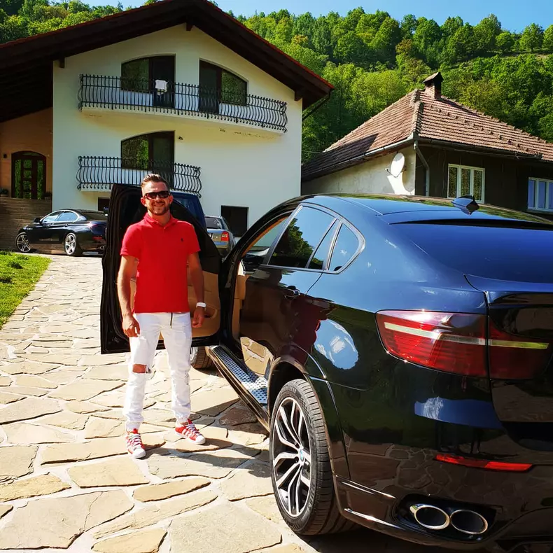 cine-este-daniel-aloman-4