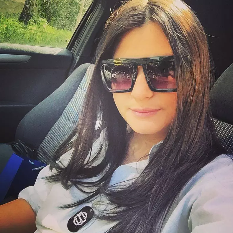 cine-este-madalina-cretan-9