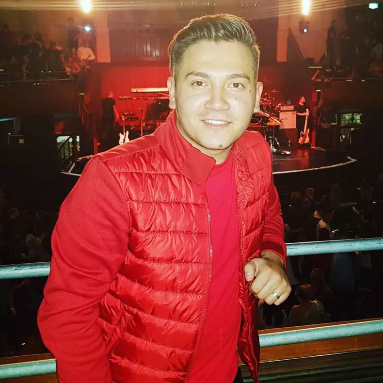 florin-raduta-castigator-x-factor-cancer-stomac-794306