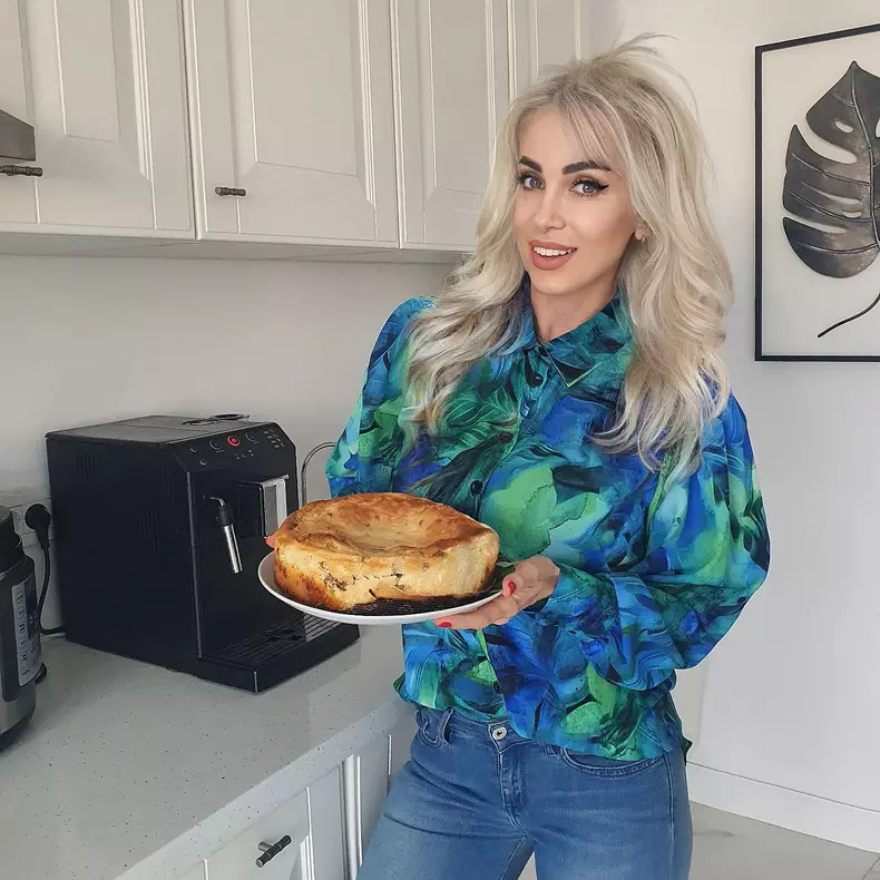 278932801_10216143519859947_2218406033462343620_n