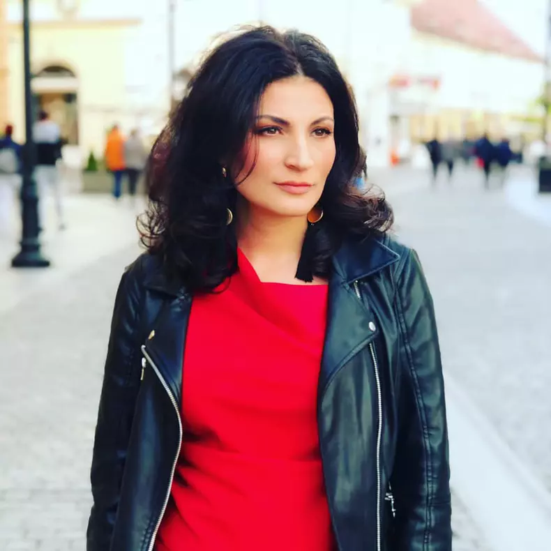 60593092_2150523565066988_5161615520792838144_n