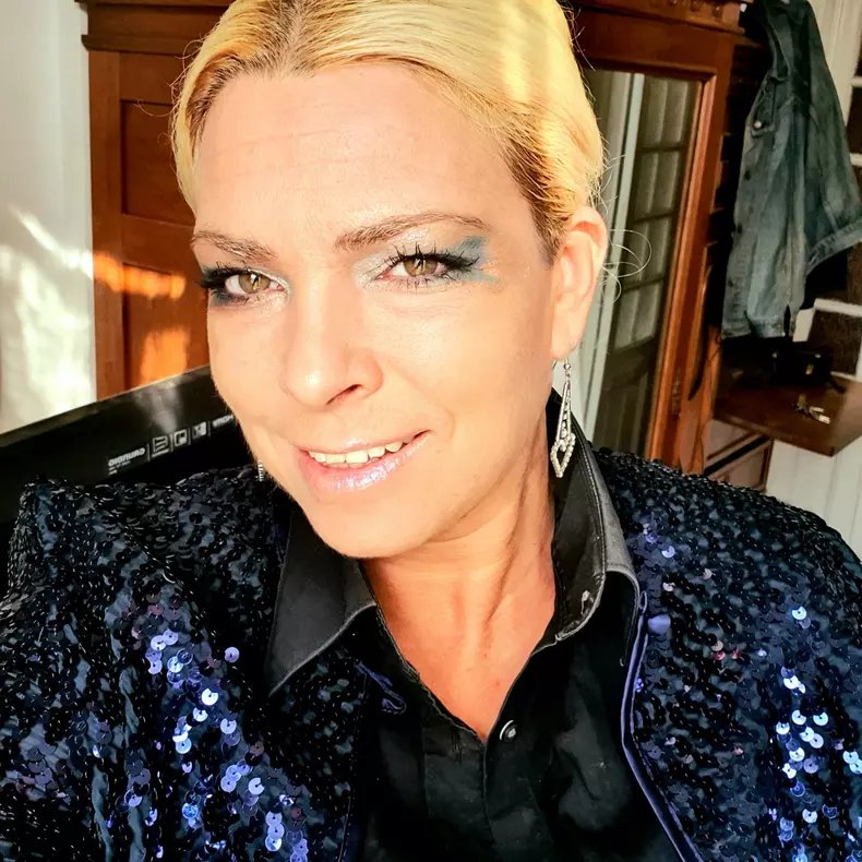 dana despre noua relatie