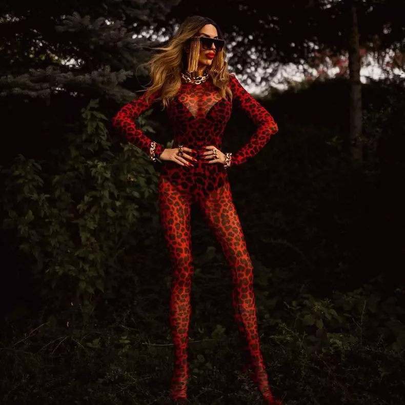 raluca badulescu vedeta