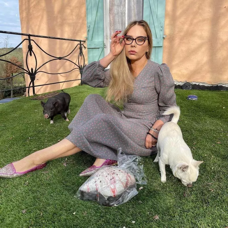 Daily Instagram Posts