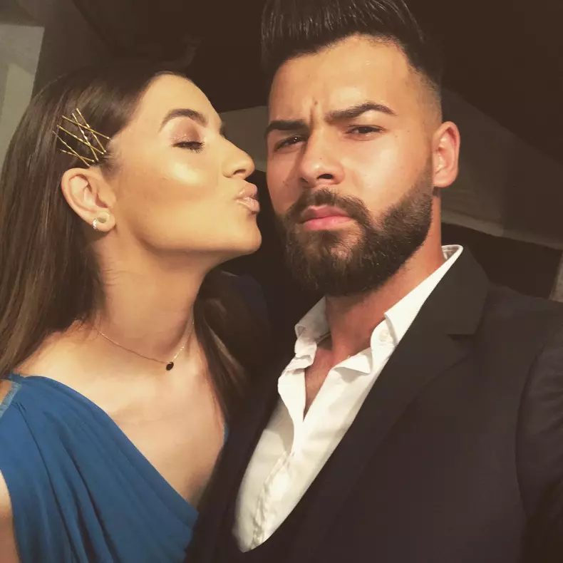 ROBERT MOSCALU SI SOTIA SA