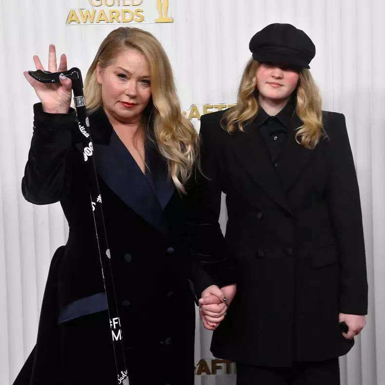 christina applegate in baston