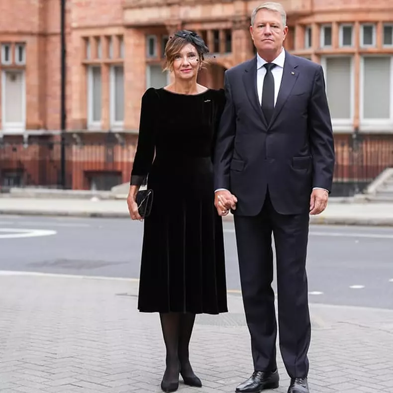 klaus-si-carmen-iohannis-7