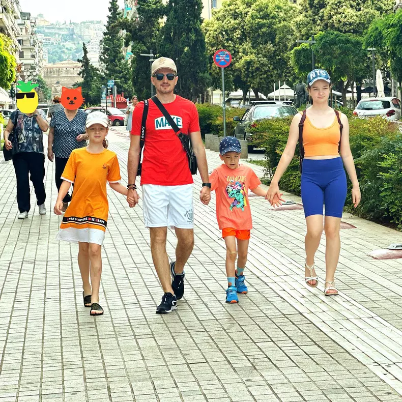 ce-familie-frumoasa-are-radu-sirbu-14