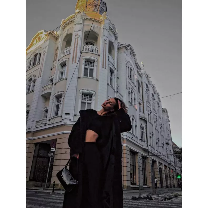 cine-este-josefinka-szmolena-love-island-2